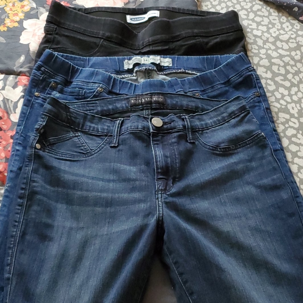 Bundle of Skinny Jeans